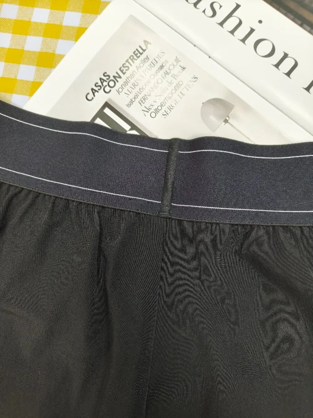 Black Alo Yoga 🌸Women's Regular 30-inch Pants XS🍀Chic Comfortable Daily